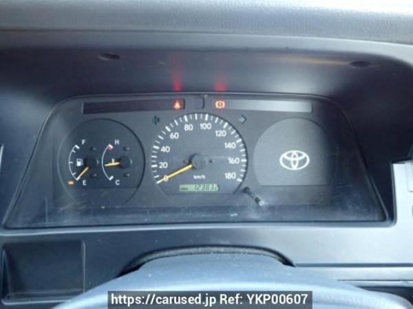 Used 2003 MT toyota hiace-van TRH112K Image[22]