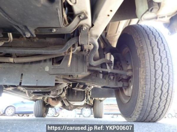 Used 2003 MT toyota hiace-van TRH112K Image[31]