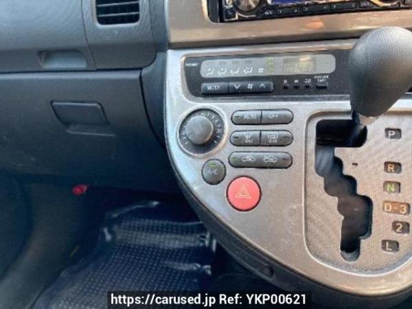 Used 2003 AT toyota wish ZNE14G Image[21]