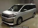Toyota Voxy ZRR80G