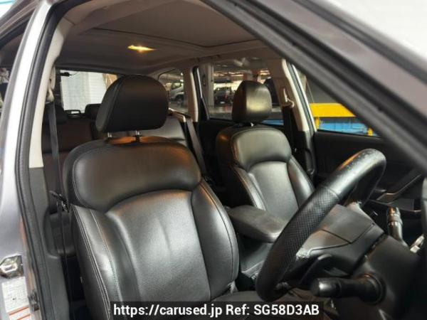 Used 2016 CVT subaru forester null Image[12]