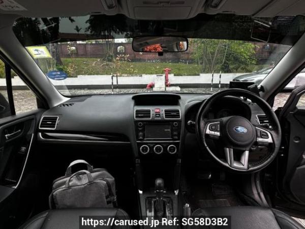 Used 2016 CVT subaru forester null Image[7]