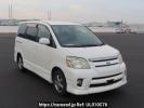 Toyota Noah AZR60G