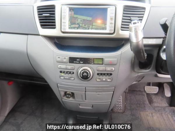 Used 2005 AT toyota noah AZR60G Image[26]