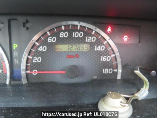 Used 2005 AT toyota noah AZR60G Image[31]