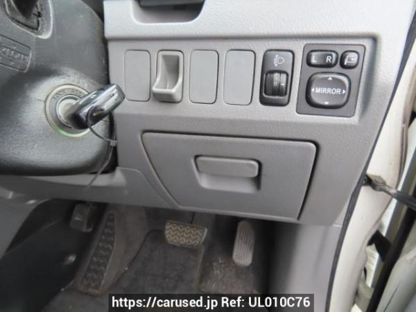 Used 2005 AT toyota noah AZR60G Image[32]