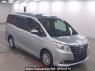 Used 2015 AT toyota noah ZWR80G Image[0]