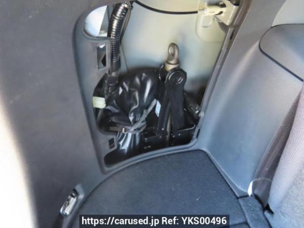 Used 2004 AT toyota wish ZNE10G Image[42]