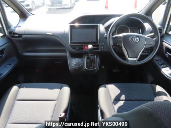 Used 2016 AT toyota noah ZRR80G Image[23]