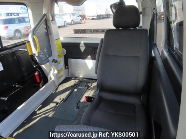 Used 2011 AT toyota regiusace-van TRH200K Image[23]