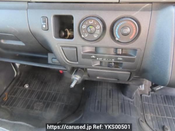 Used 2011 AT toyota regiusace-van TRH200K Image[34]