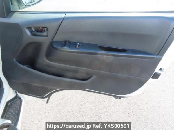 Used 2011 AT toyota regiusace-van TRH200K Image[40]