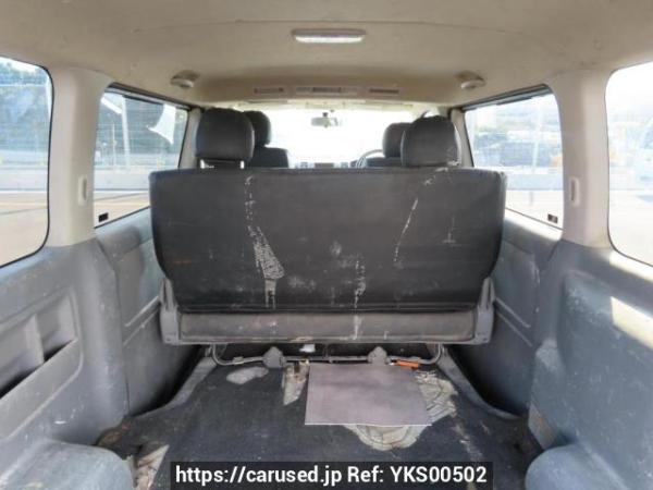 Used 2005 AT toyota regiusace-van KDH200V Image[9]
