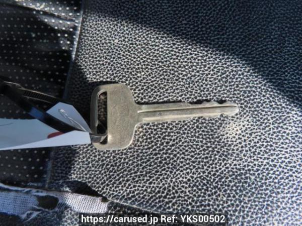 Used 2005 AT toyota regiusace-van KDH200V Image[31]