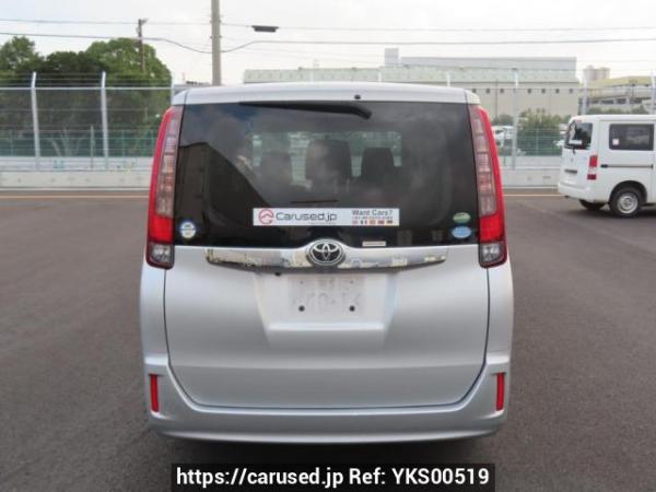 Used 2016 AT toyota noah ZRR80G Image[5]