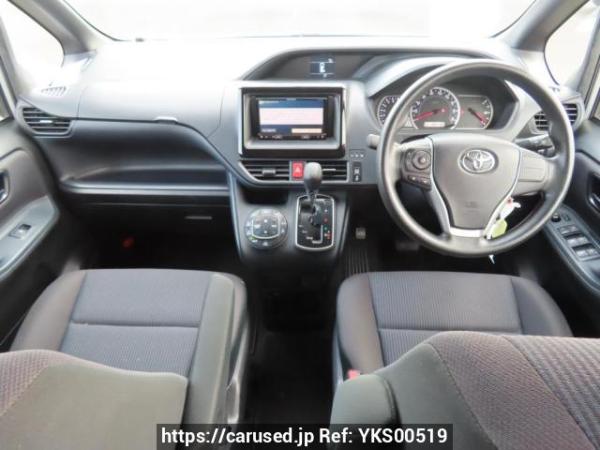Used 2016 AT toyota noah ZRR80G Image[23]