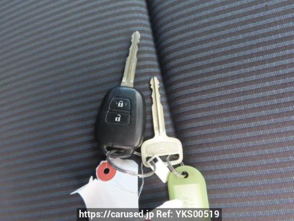 Used 2016 AT toyota noah ZRR80G Image[35]