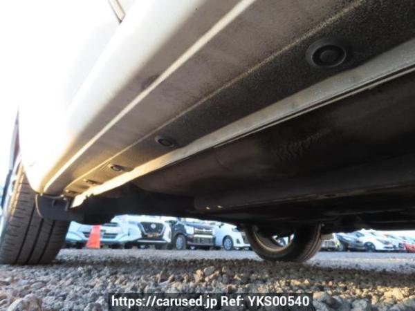 Used 2003 AT toyota raum NCZ20 Image[36]