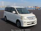 Toyota Noah AZR60G