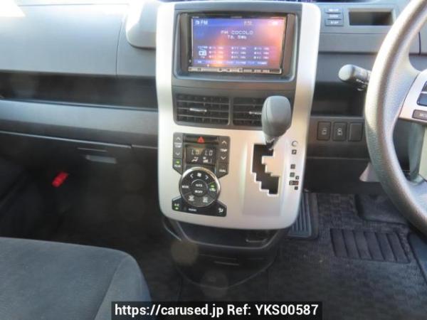 Used 2010 AT toyota noah ZRR70G Image[19]