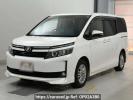 Toyota Voxy ZRR80G
