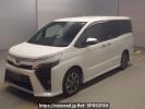 Toyota Voxy ZRR80W