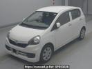 Daihatsu Mira e:S LA300S
