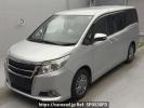 Toyota Esquire ZRR80G