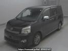 Toyota Voxy ZRR70W