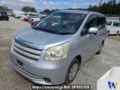 Toyota Noah ZRR70G