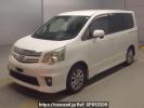 Toyota Noah ZRR70Wｶｲ