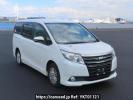 Toyota Noah ZRR80G