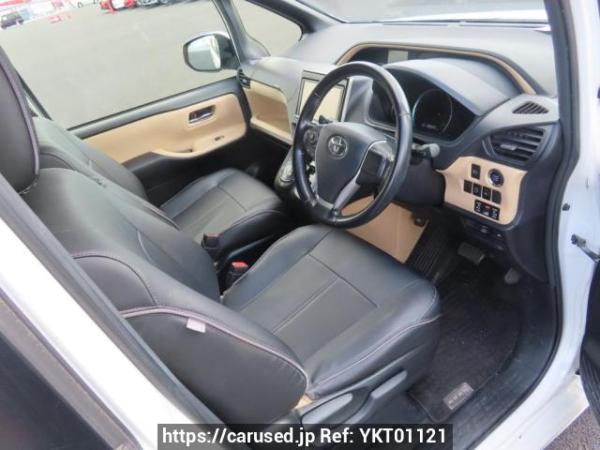 Used 2014 AT toyota noah ZRR80G Image[13]