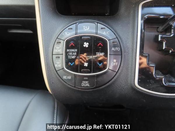 Used 2014 AT toyota noah ZRR80G Image[33]
