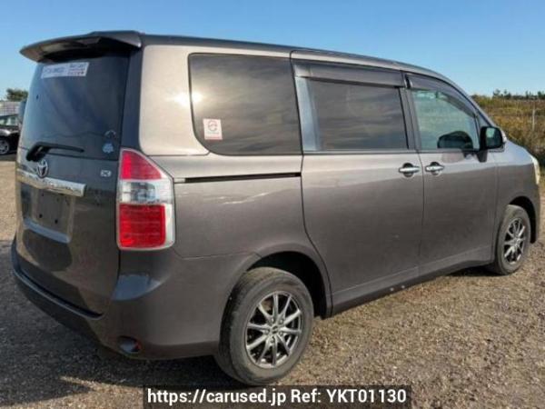 Used 2010 AT toyota noah ZRR75G Image[5]