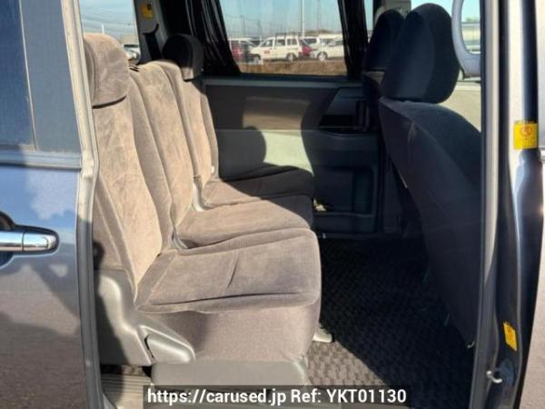 Used 2010 AT toyota noah ZRR75G Image[12]
