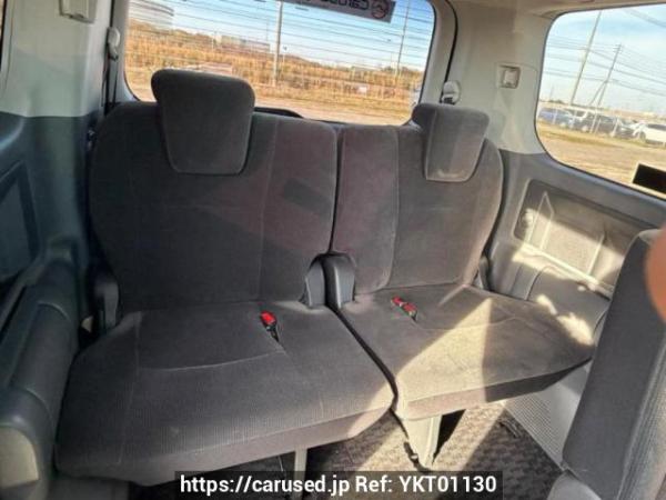 Used 2010 AT toyota noah ZRR75G Image[14]