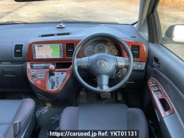 Used 2004 AT toyota wish ZNE14G Image[19]