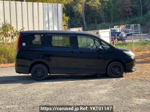 Used 2014 AT toyota noah ZRR85G Image[7]