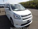 Toyota Noah ZRR75W