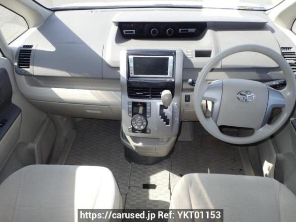 Used 2008 AT toyota noah ZRR75G Image[16]