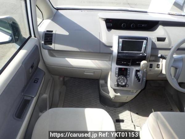 Used 2008 AT toyota noah ZRR75G Image[17]