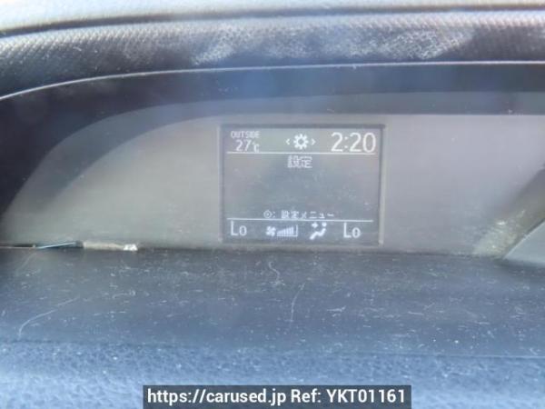 Used 2015 AT toyota noah ZRR80G Image[30]