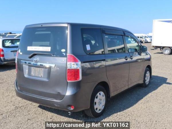 Used 2007 AT toyota noah ZRR70G Image[6]