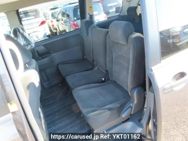Used 2007 AT toyota noah ZRR70G Image[19]