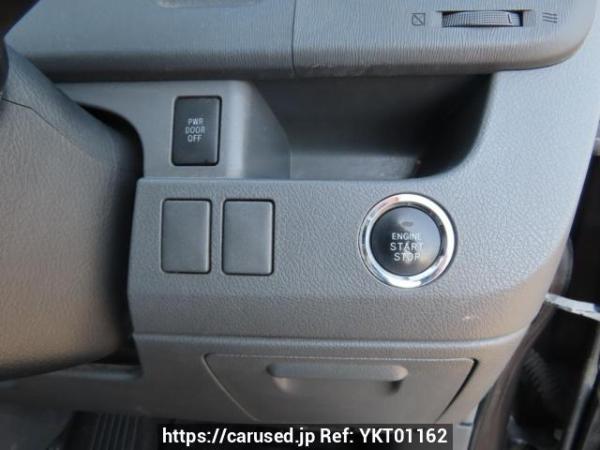 Used 2007 AT toyota noah ZRR70G Image[31]
