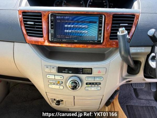 Used 2006 AT toyota noah AZR60G Image[15]