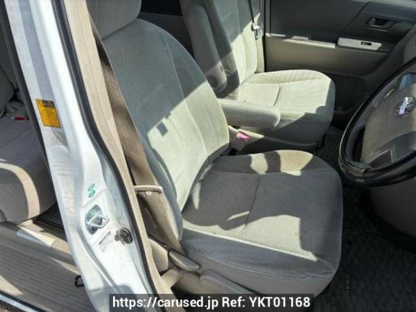 Used 2007 AT toyota noah ZRR70G Image[10]