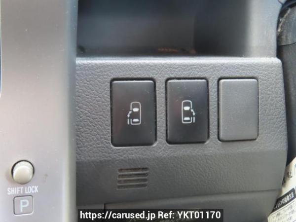 Used 2009 AT toyota noah ZRR70G Image[31]