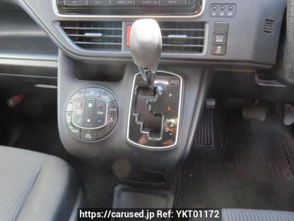 Used 2014 AT toyota noah ZRR80G Image[31]